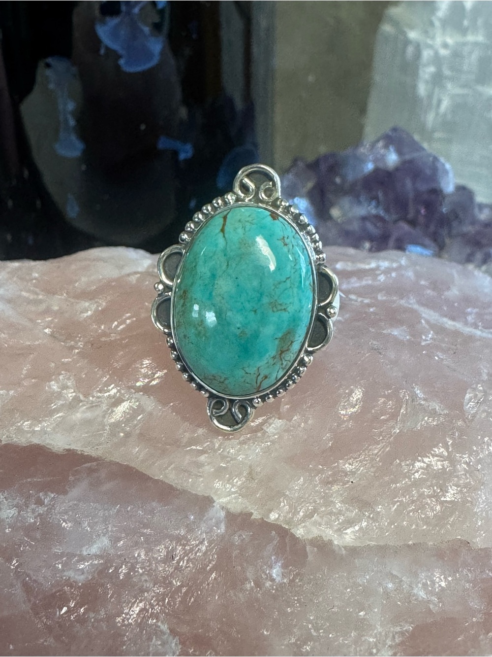 Kingman Natural Turquoise Sterling Silver Oval Statement Ring - Size 8